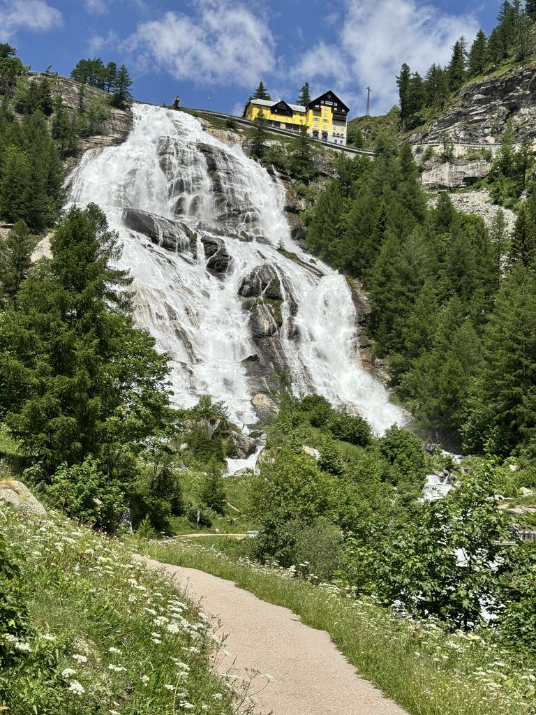 Photo of Cascata del Toce