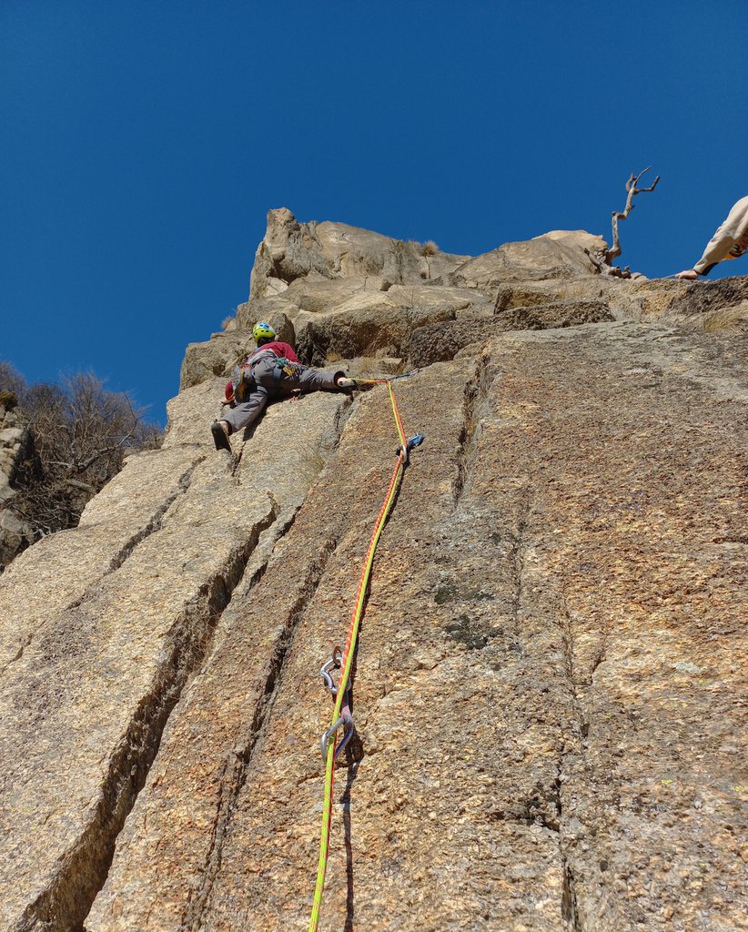 Photo of Sotto il Vestito Continua…