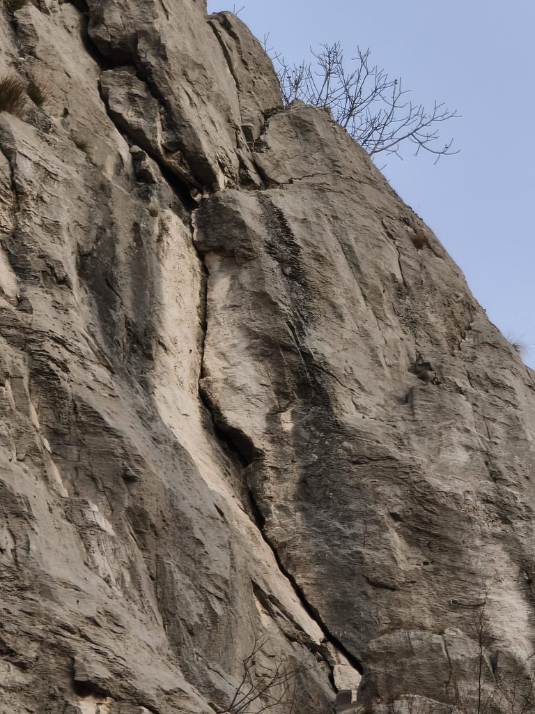 Photo of Diedro del Buita + The Wall